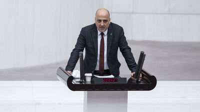 Ahmet Şık TİP'e katıldı