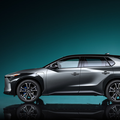 Japon markadan Tesla'ya rakip geldi