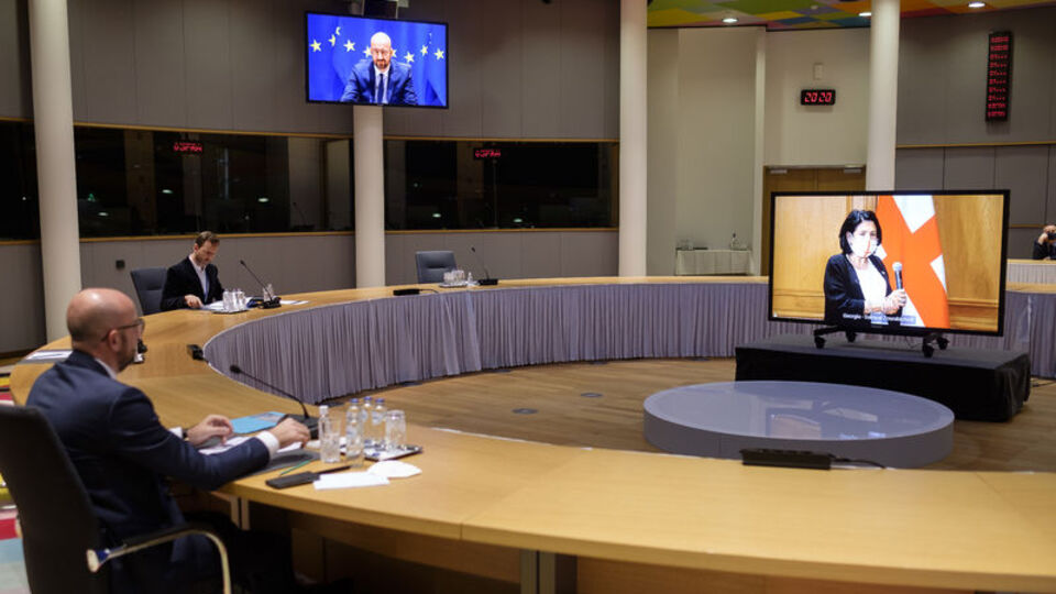 Gürcistan'da siyasi krizi sonlandıran anlaşma