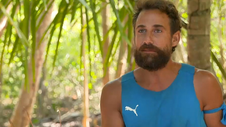 Survivor Dora kimdir?