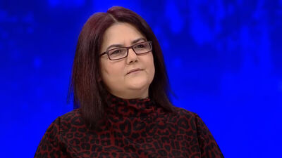 Derya Yanık kimdir?