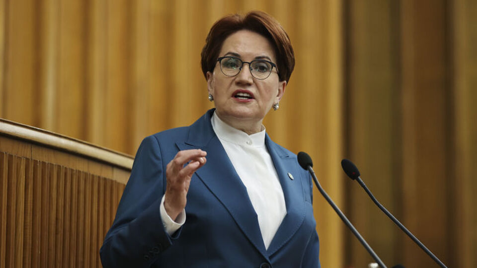 Akşener'den 128 milyar dolar eleştirisi