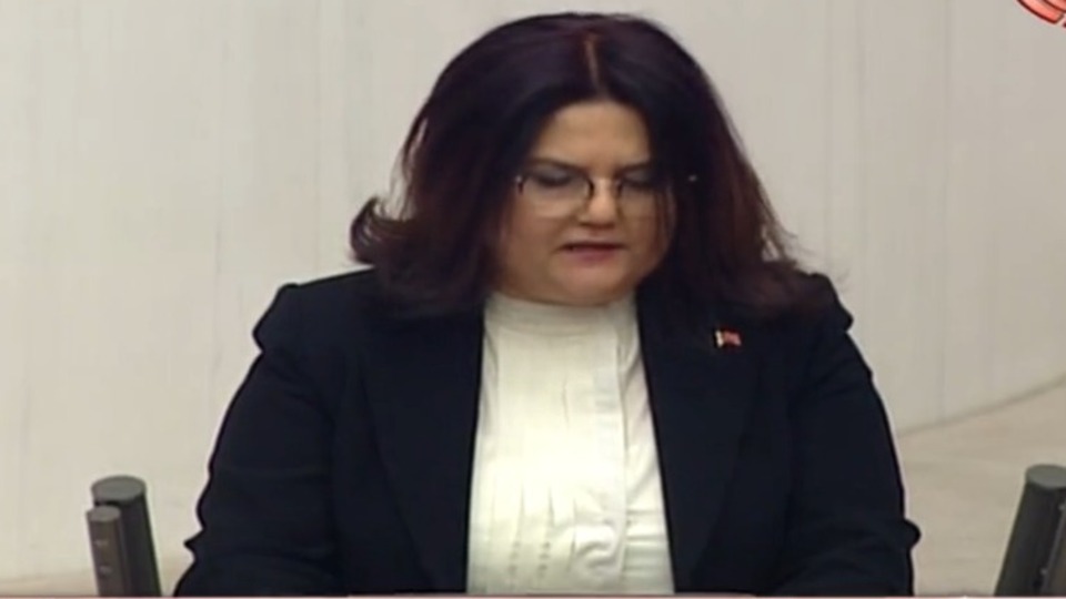 Üç yeni bakan Meclis'te yemin etti