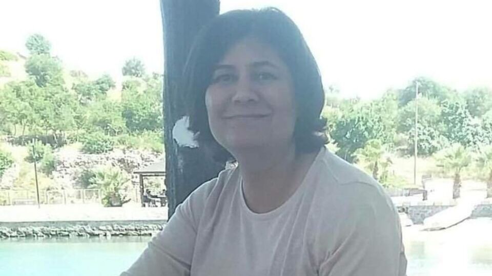 Fatma öğretmen koronavirüse yenildi