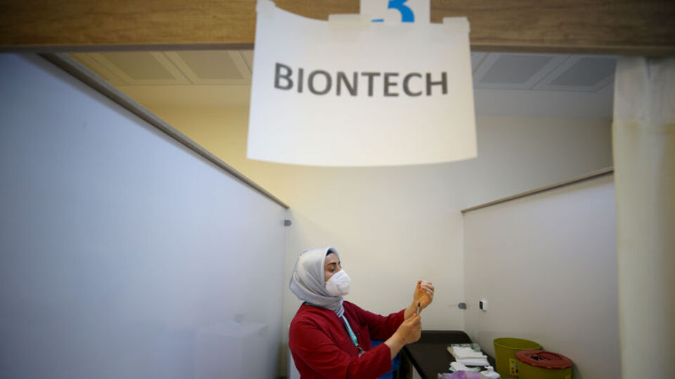 Biontech aşısının yan etkileri nelerdir?