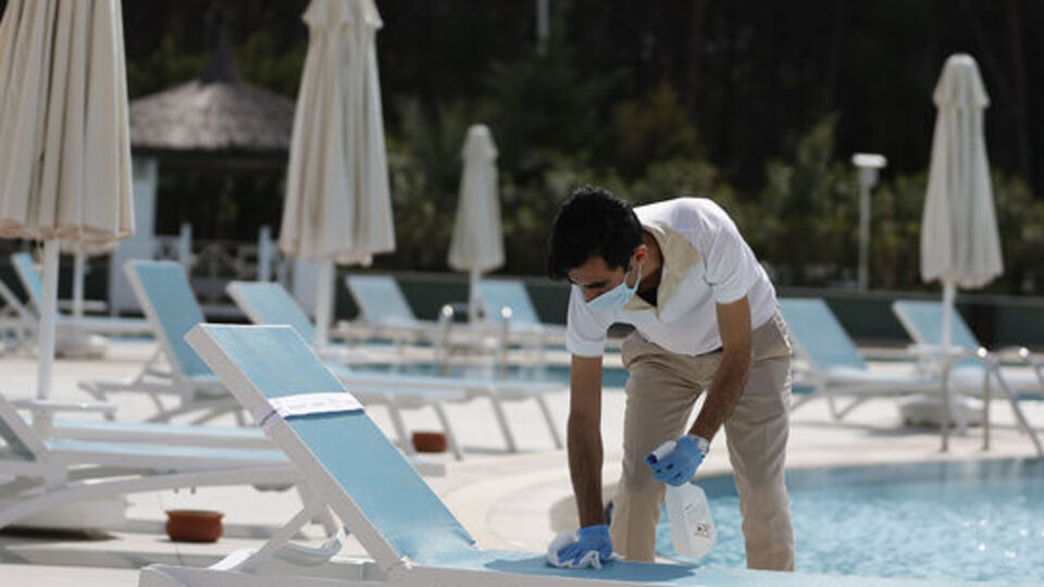 Antalya'da turizm için Kovid-19 seferberliği