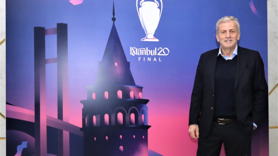 "Avrupa futbolunun patronu UEFA'dır"