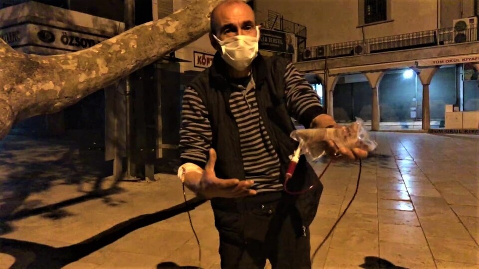 Elinde serum hastaneden kaçtı!