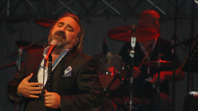 Volkan Konak kimdir?