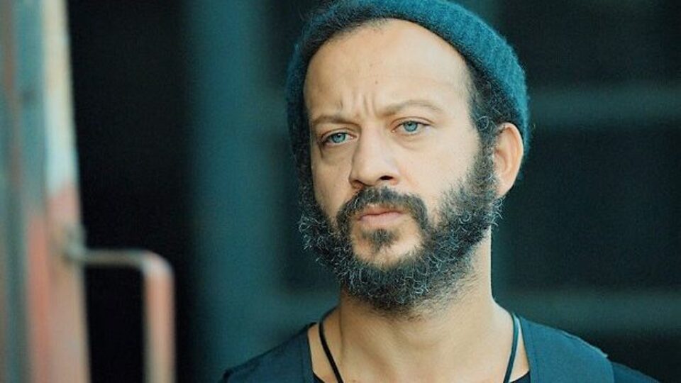 Rıza Kocaoğlu Yüsra Geyik aşk yaşıyor