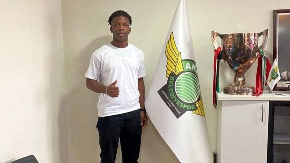 Akhisarspor'dan Onyebueke açıklaması