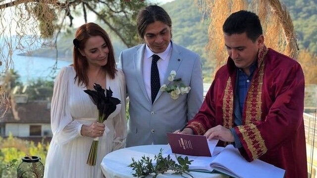 Aylin Aslım anne oldu