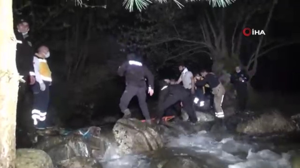 Kısıtlamada mangal, derede bitti