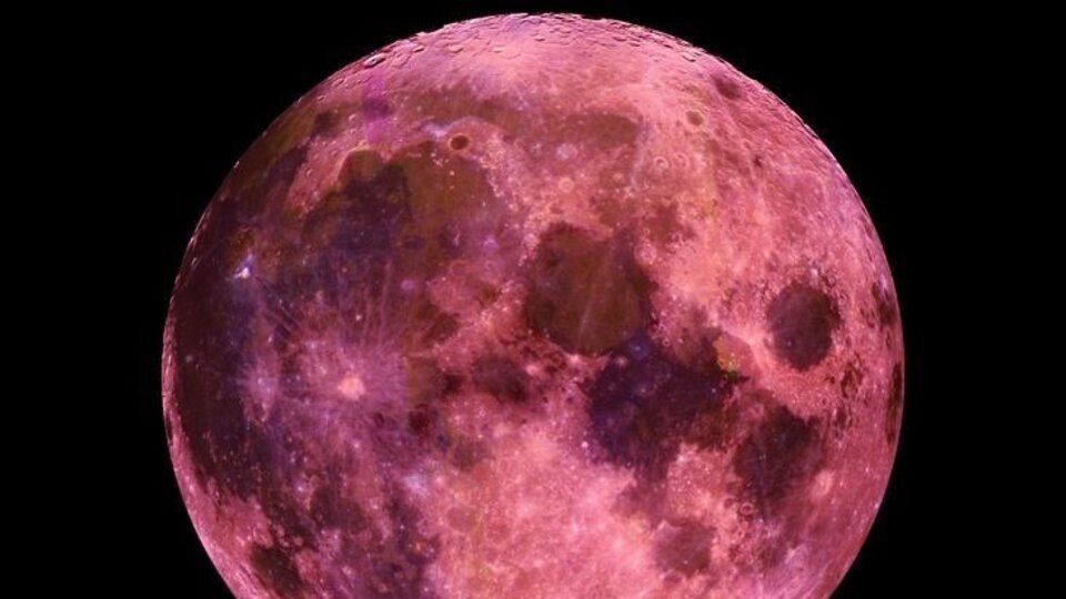 Pembe Ay'ın burçlara etkisi nedir?