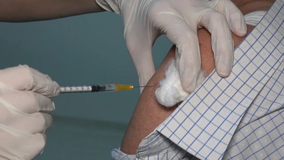 Biontech aşısı mı Sinovac aşısı mı etkili?