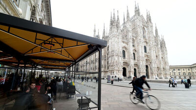 Pandeminin merkeziydi: 6 hafta sonra açıldı!