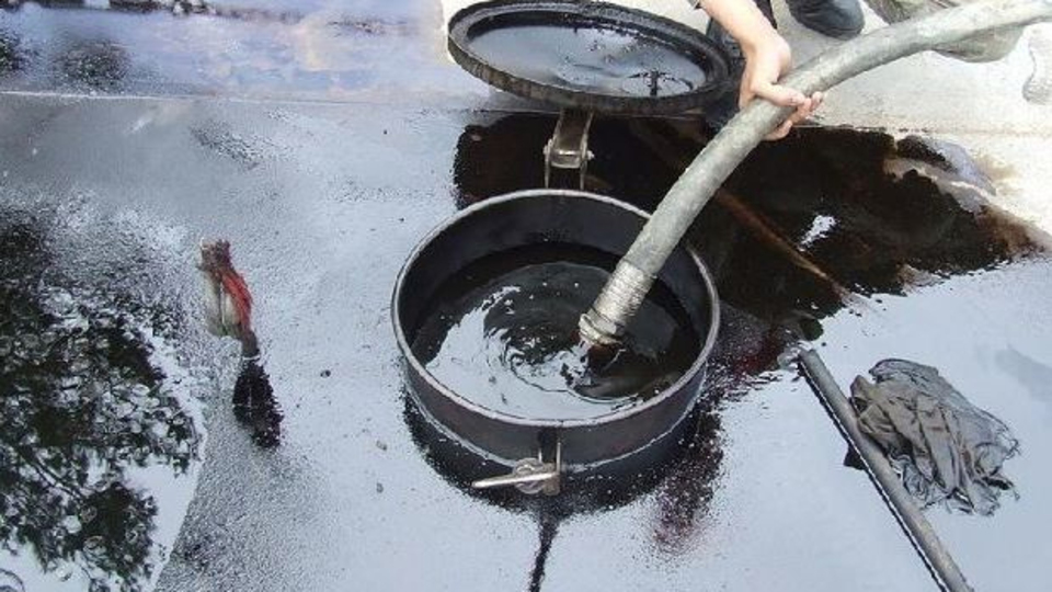 Petrol ürünleri üretiminde sert düşüş