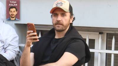 Kafelere nispet yaptı