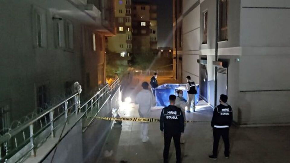 Narkotik baskınında 8. kattan atladı