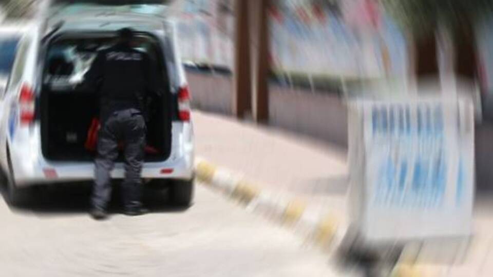 Çöp tartışmasında komşusunu öldürdü