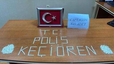 Yabancı uyruklu pazarcı 840 adet uyuşturucuyla yakalandı