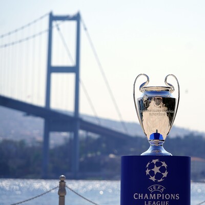 UEFA'dan İstanbul finali kararı!