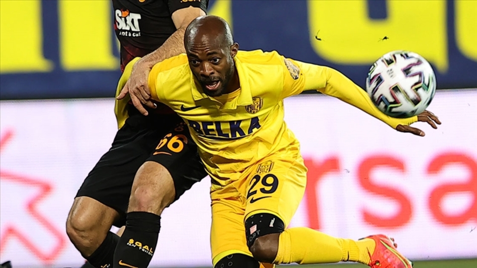 Geraldo'ya 2 maç men