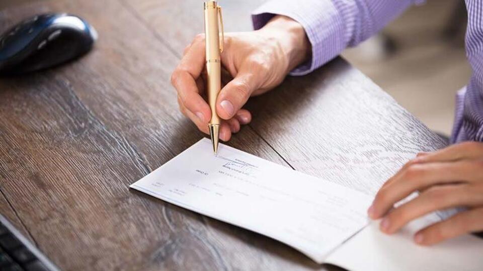 Ticaret Bakanlığı'ndan çek açıklaması