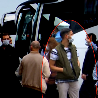 Otogar bombacıları Habertürk TV yayındayken kadraja girmiş