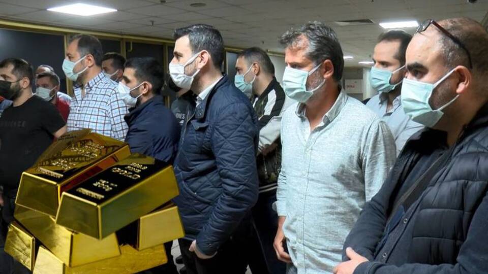 Kuyumcukent'te 30 milyonluk altın vurgunu!