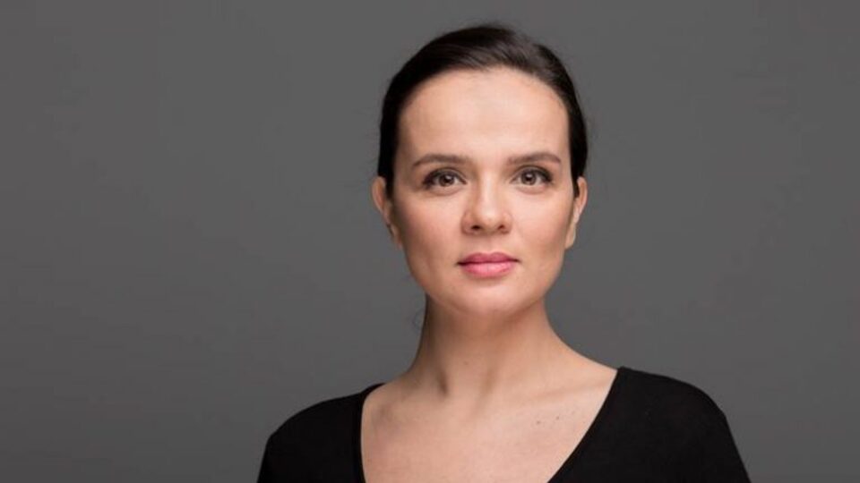 Menajerimi Ara konuklarından Burcu Altın Deprem kimdir?