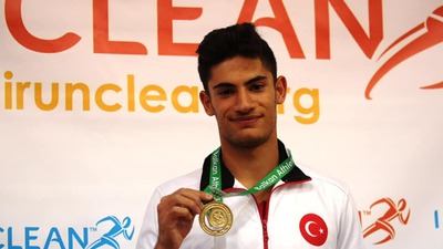 Sedat Cacim Türkiye rekoru kırdı