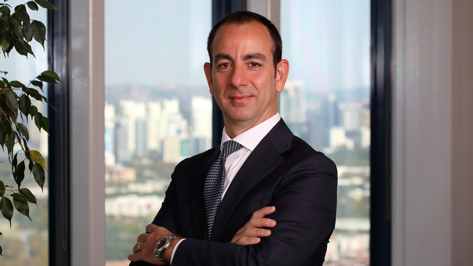 Ak Portföy'den 1 milyarlık yatırım