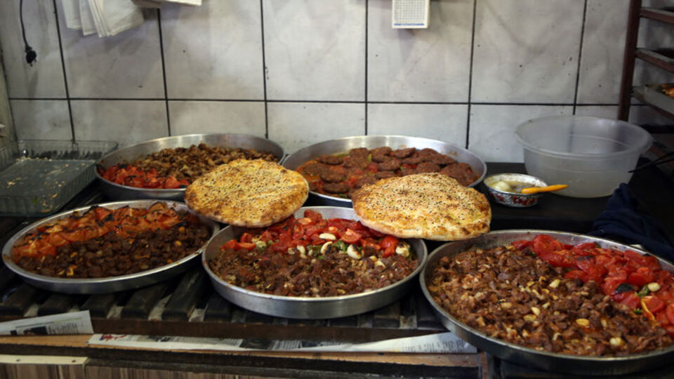 Tescilli lezzet iftar sofralarını süslüyor