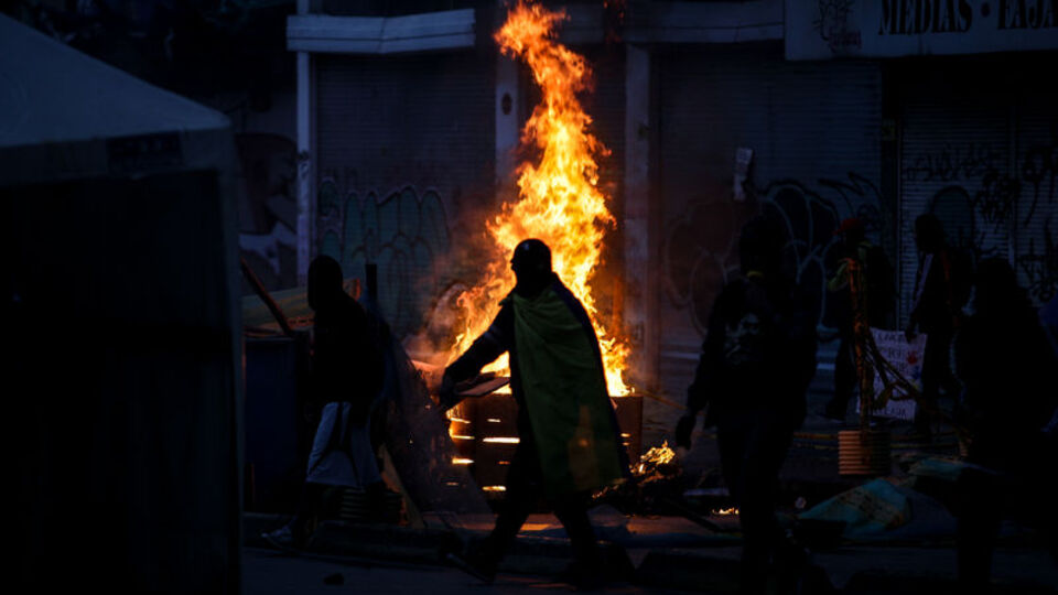 Kolombiya'da sular durulmuyor! Ölü sayısı 24'e yükseldi