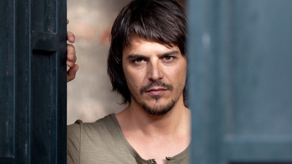 Mehmet Günsür kimdir?