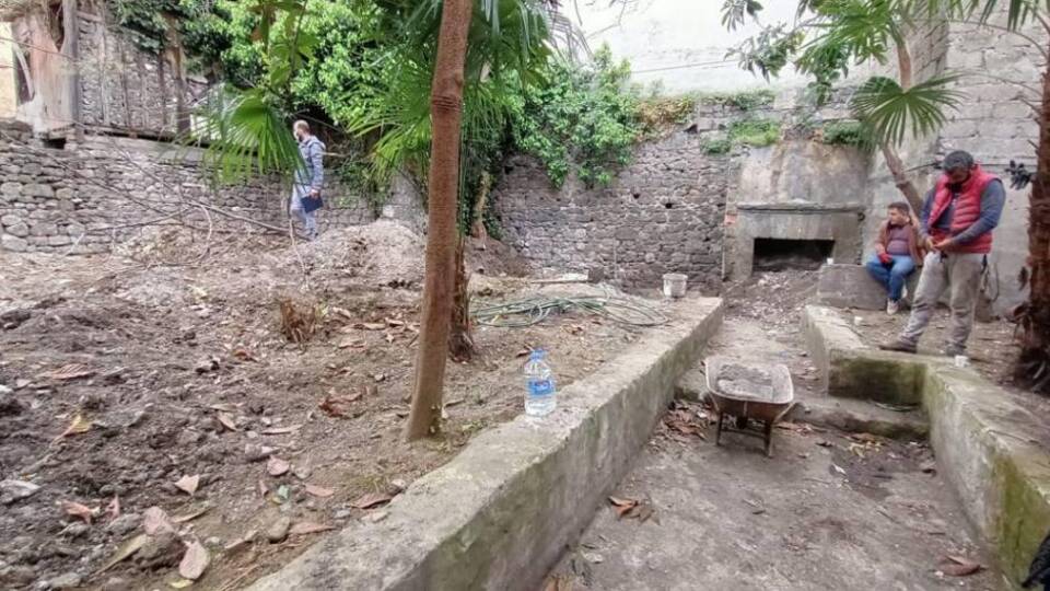 Şehrin göbeğinde kazıya suçüstü!