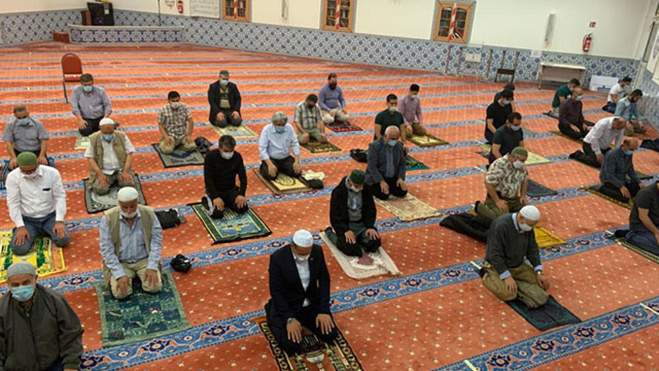 2021 İl il bayram namazı saatleri açıklandı!