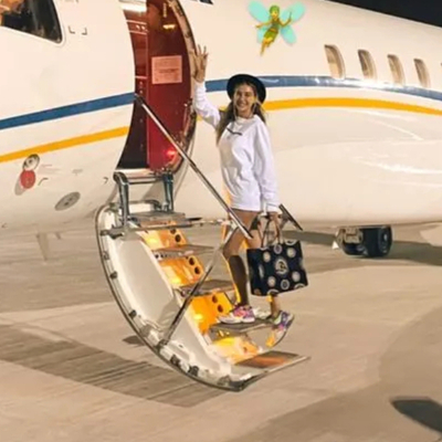 Şeyma özel jetine kavuştu!