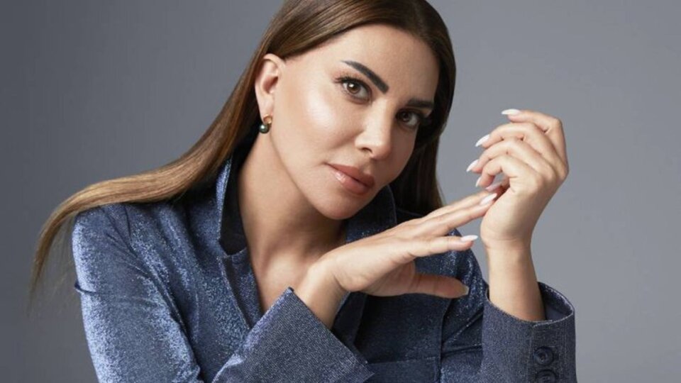 Ebru Yaşar'ın 'Ben Bilmem'i her yerde