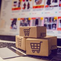 Ticaret hacmi 35 milyar liraya dayandı