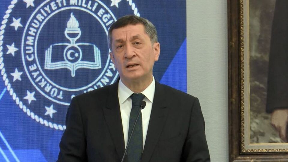 Bakan Selçuk açıkladı! HEY saatleri başlıyor