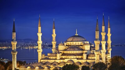 Arefe günü resmi tatil mi?