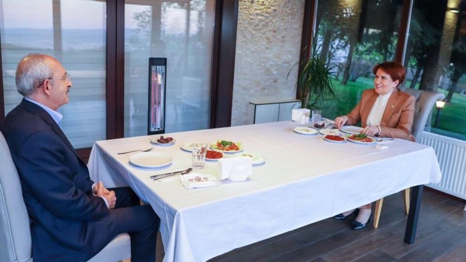Akşener ile Kılıçdaroğlu iftarda bir araya geldi
