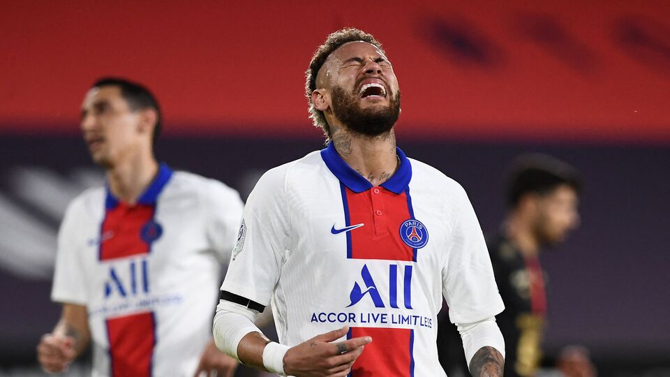PSG takıldı, Lille zafere koşuyor!