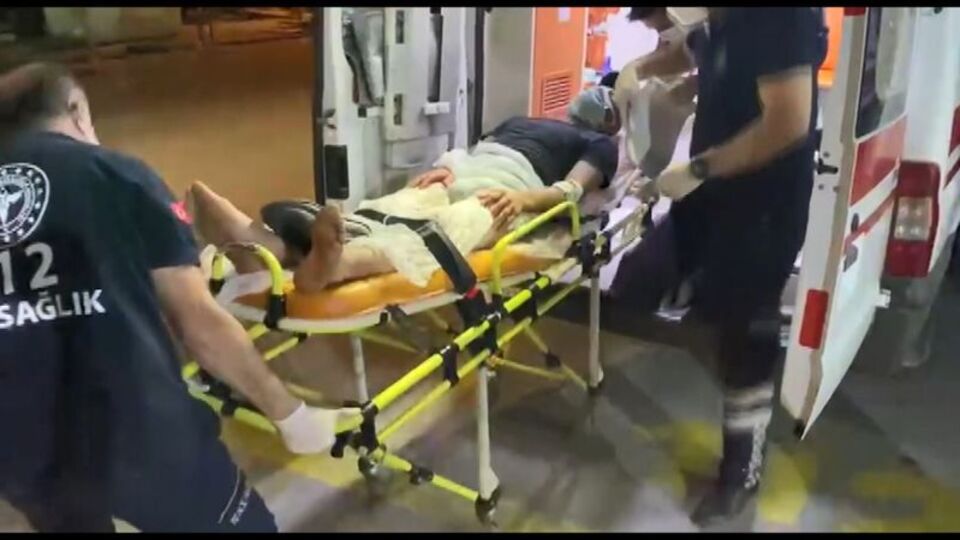 Husumetlisi baltayla saldırdı