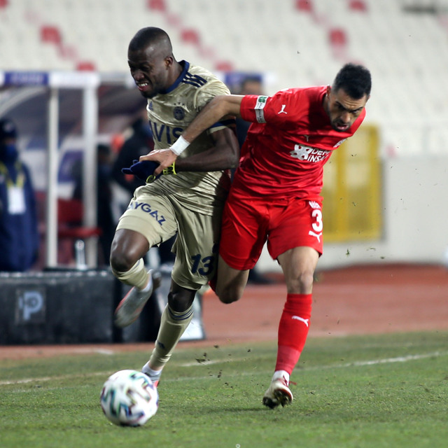Fenerbahçe, Sivasspor'u konuk edecek