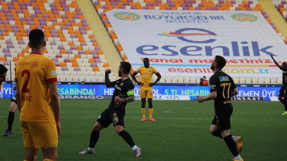 En golcü yerli Adem Büyük!