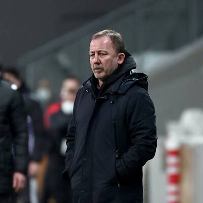 Sergen Yalçın kararını verdi!