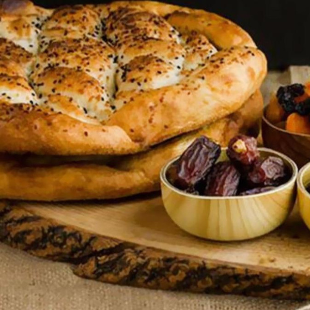 Arefe günü oruç tutulur mu?